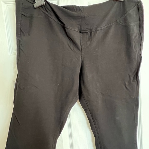 NWT - H&M Maternity Treggings - black colour size XXL - Picture 2 of 8